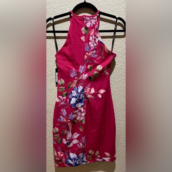 NWT Guess Pink Floral Print Scuba Crepe Dress Side Ruched Stretchy Size 2 - Picture 6 of 14